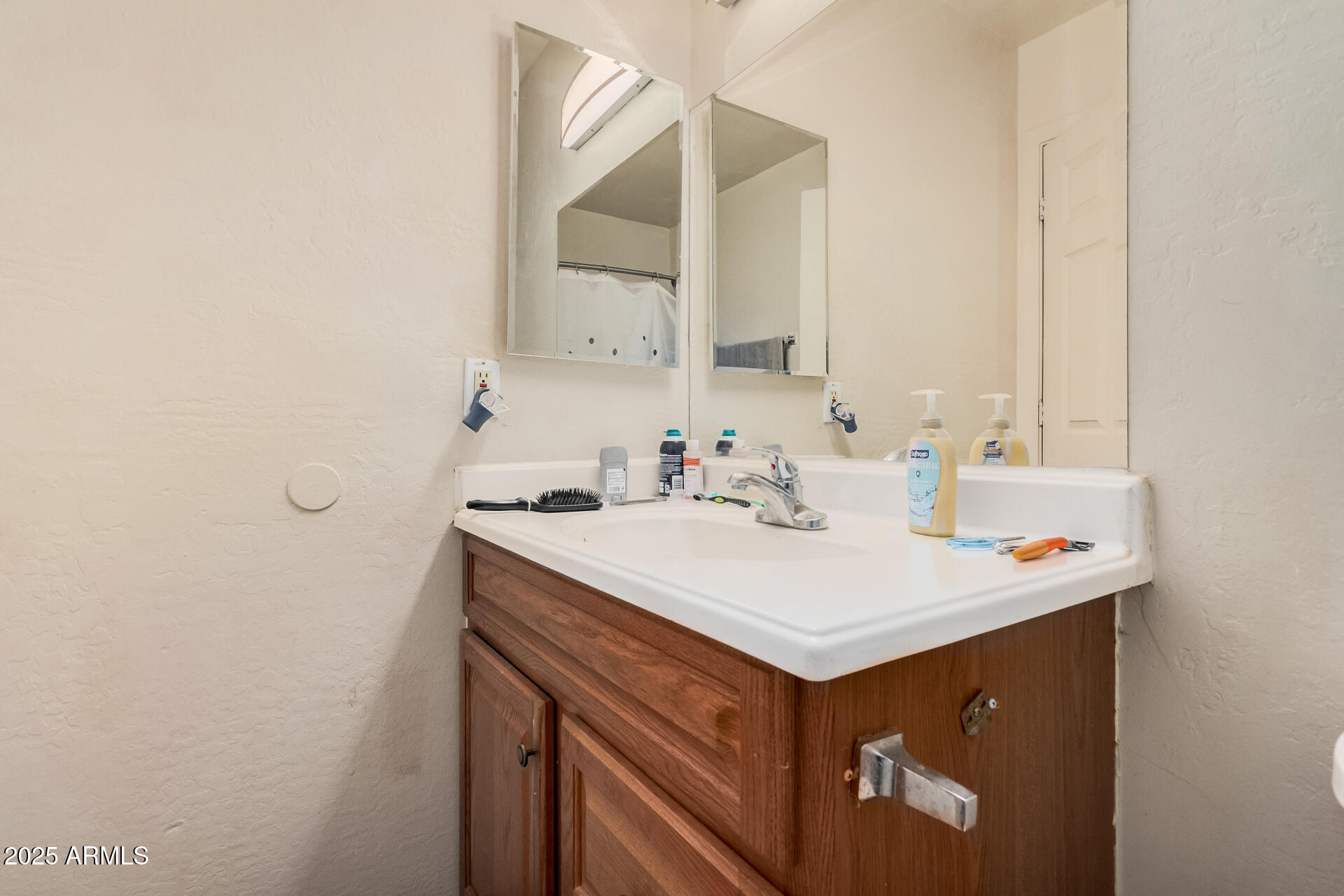 1802 West Sherman Street Phoenix, AZ 85007 - Photo 20 of 26 16 Sherman