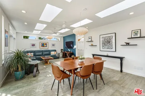 $2,449,000 | 29500 Heathercliff Road, Unit 105, Malibu, CA 90265