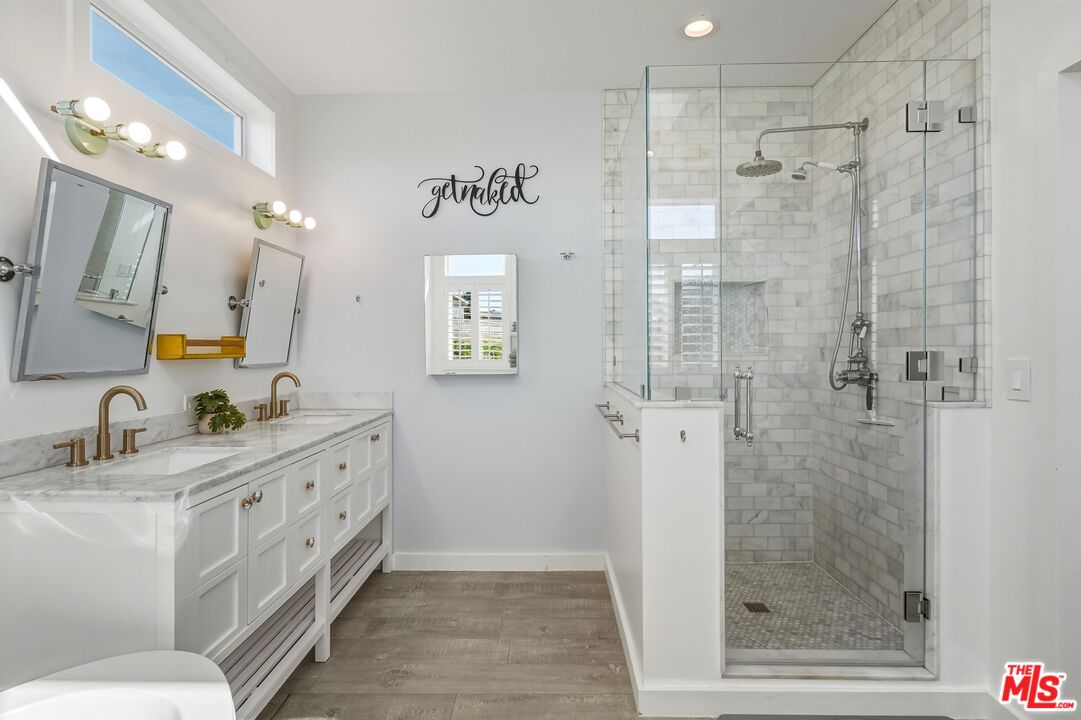 29500 Heathercliff Road, Unit 105 Malibu, CA 90265 - Photo 35 of 67