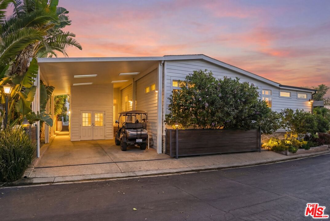 29500 Heathercliff Road, Unit 105 Malibu, CA 90265 - Photo 52 of 67