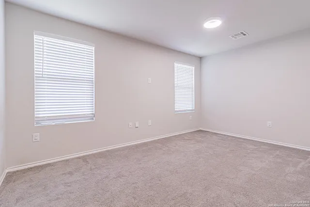 $1,750 | 6739 Freedom, San Antonio, TX 78242