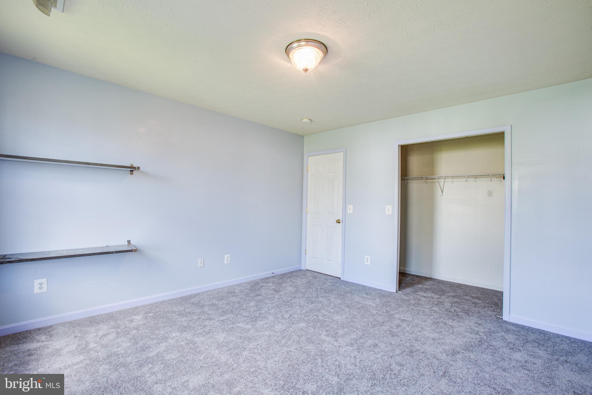 35258 Pheasant Ridge Road Locust Grove, VA 22508 - Photo 25 of 51 Large bedrooms
