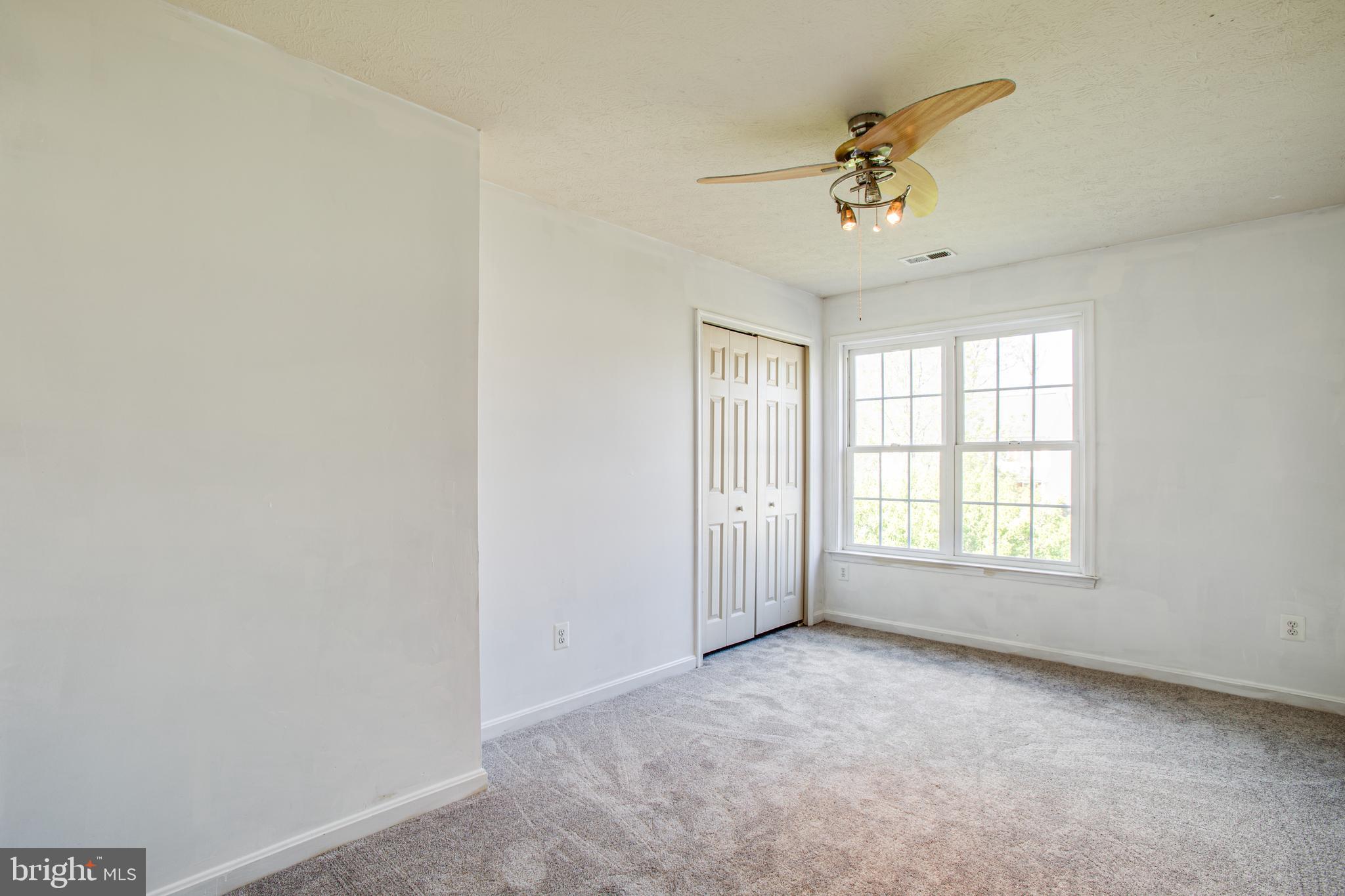 35258 Pheasant Ridge Road Locust Grove, VA 22508 - Photo 29 of 51 Large bedrooms