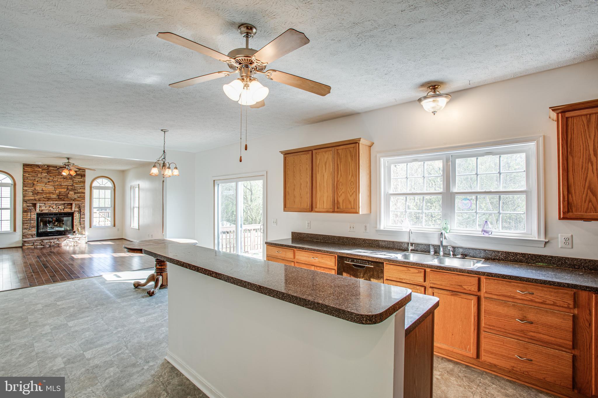 35258 Pheasant Ridge Road Locust Grove, VA 22508 - Photo 51 of 51 Open floorplan for living area and kitchen