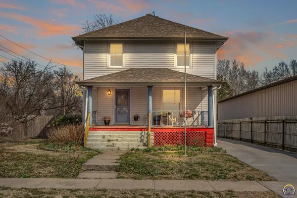 $189,900 | 502 Orange Street, Rossville, KS 66533