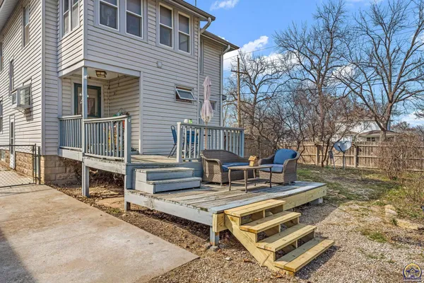 $189,900 | 502 Orange Street, Rossville, KS 66533
