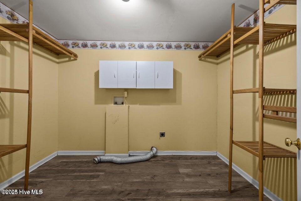 613 Maple Street Jacksonville, NC 28540 - Photo 12 of 23 laundry