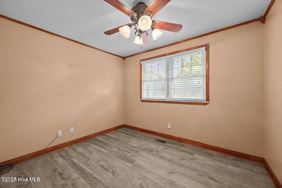 613 Maple Street Jacksonville, NC 28540 - Photo 17 of 23 bed 6