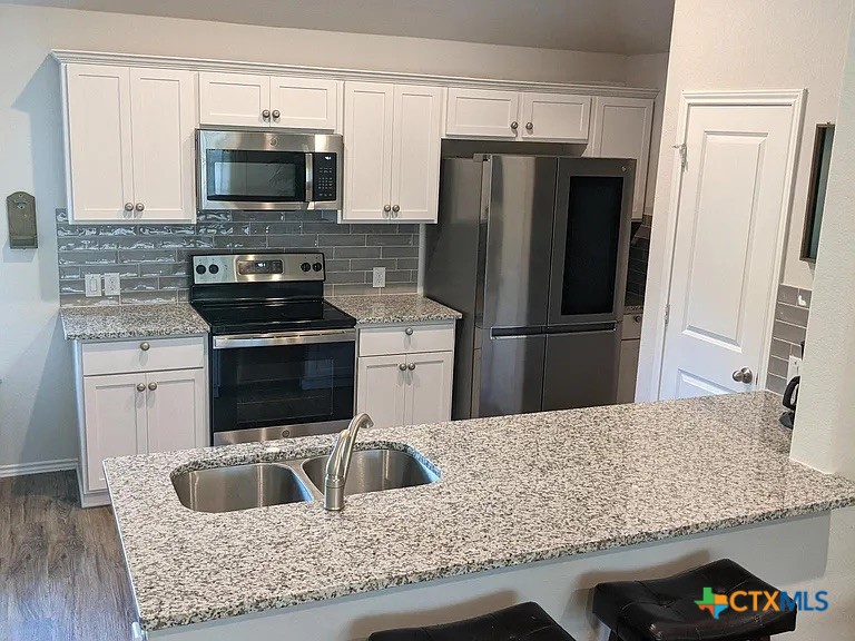 254 Ridgerock Drive Canyon Lake, TX 78133 - Photo 8 of 18