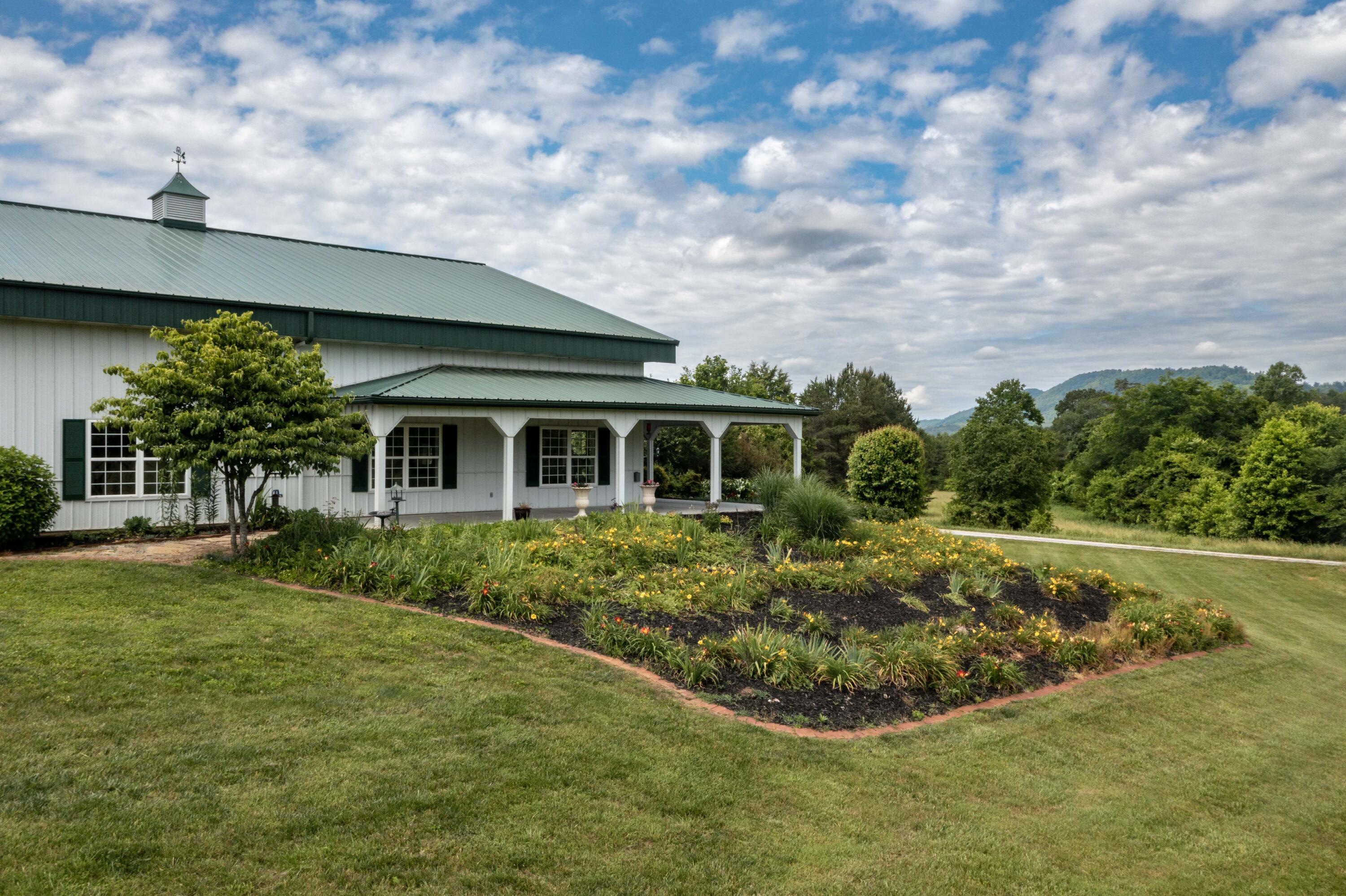 1100 Belltown Road Tellico Plains, TN 37385 - Photo 5 of 77 005