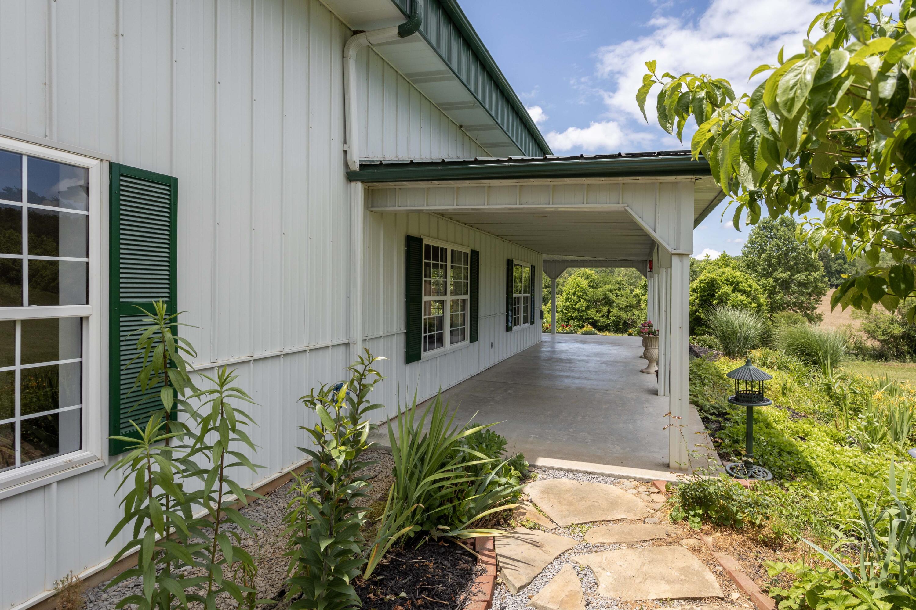 1100 Belltown Road Tellico Plains, TN 37385 - Photo 52 of 77 052