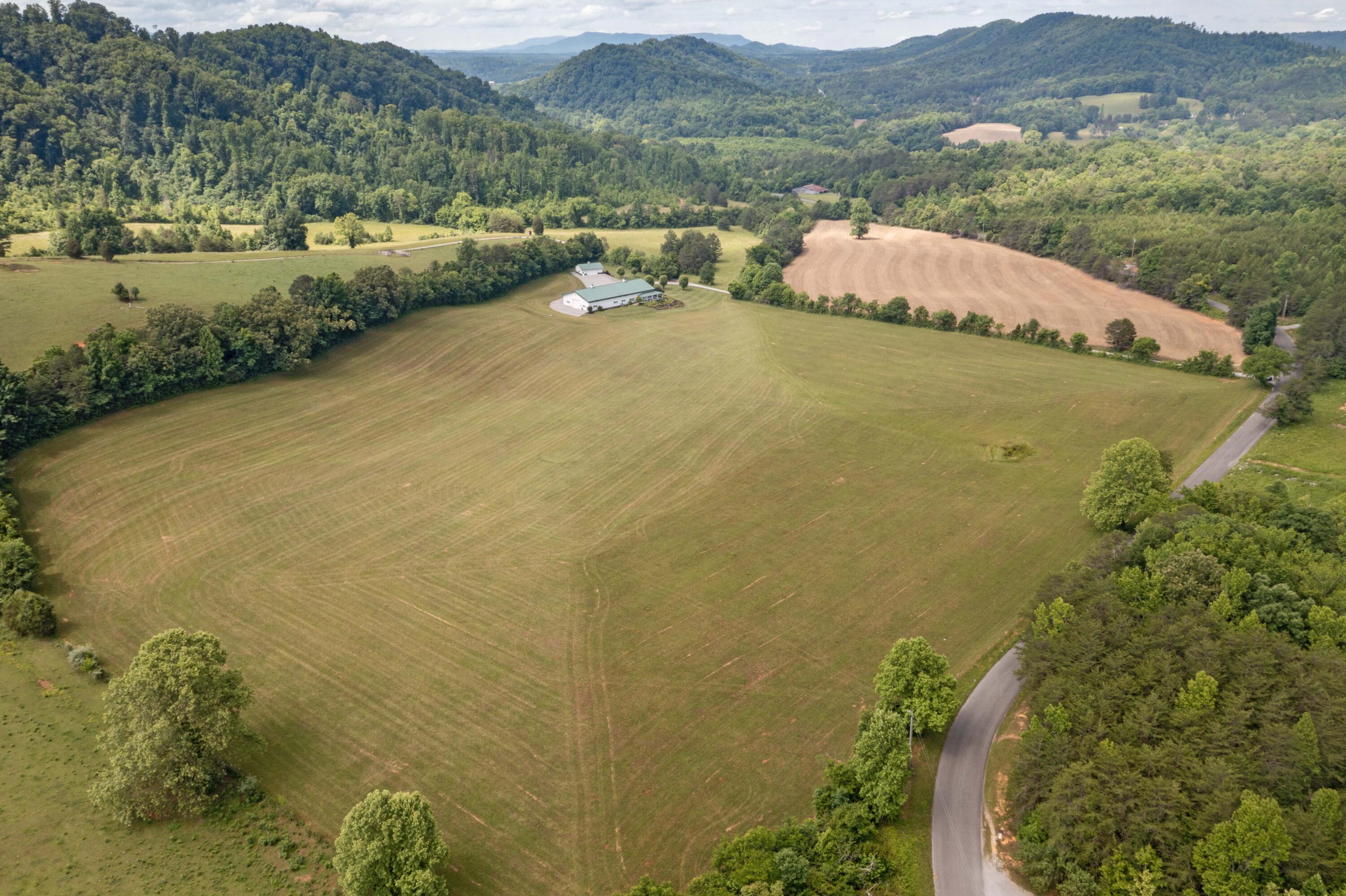 1100 Belltown Road Tellico Plains, TN 37385 - Photo 57 of 77 057