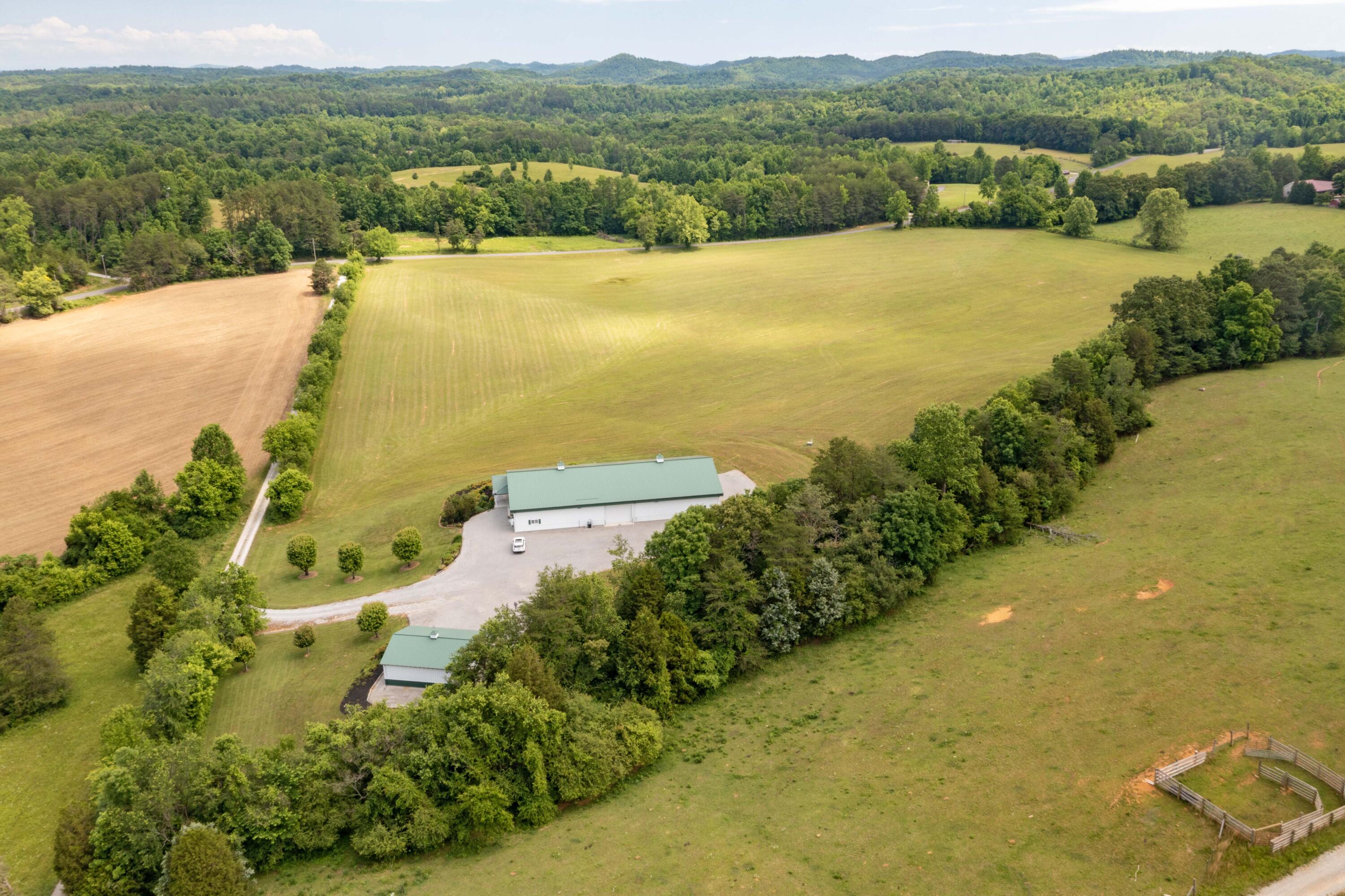 1100 Belltown Road Tellico Plains, TN 37385 - Photo 66 of 77 066