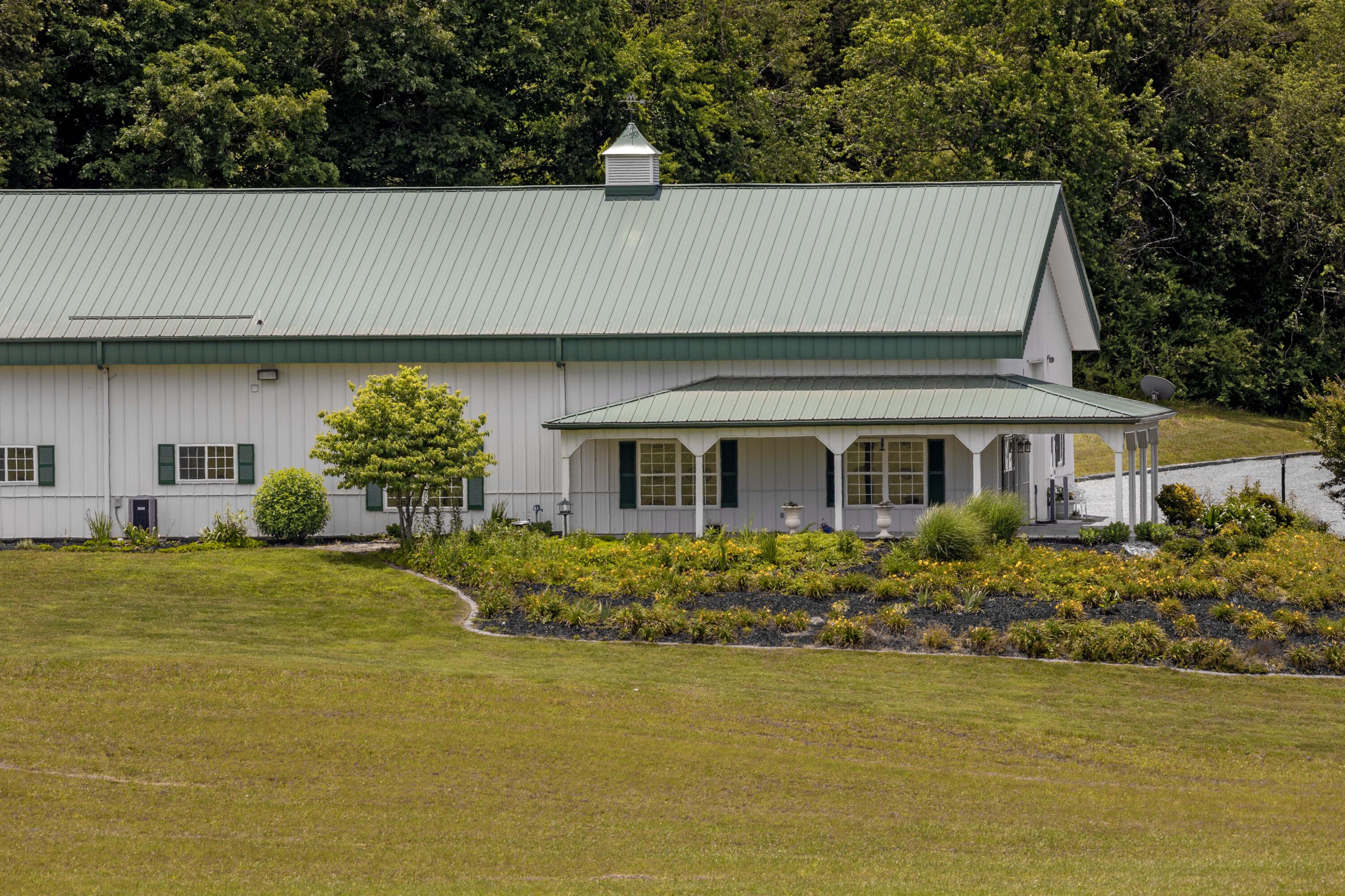 1100 Belltown Road Tellico Plains, TN 37385 - Photo 7 of 77 007