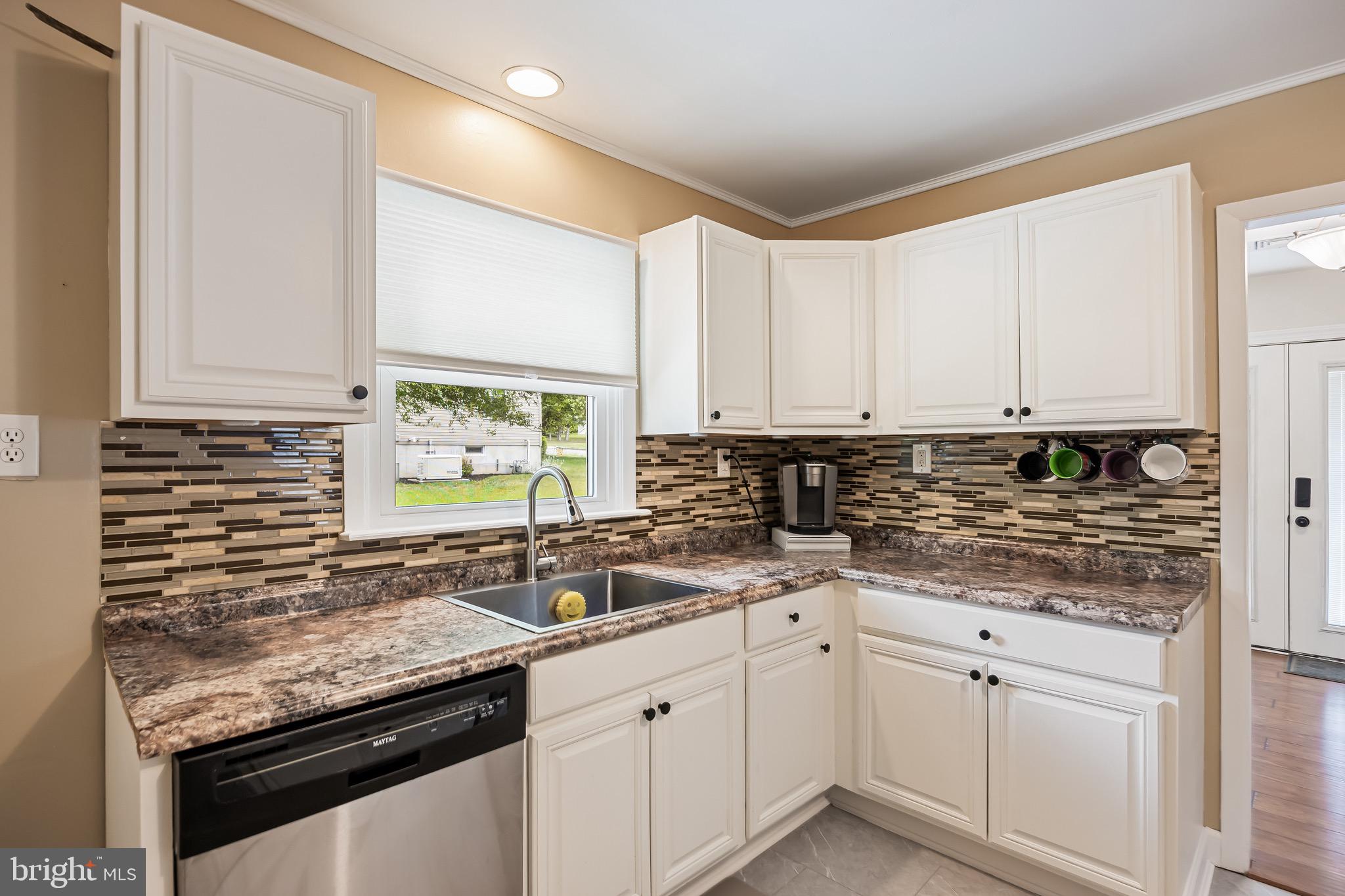 925 Lower Landing Road Blackwood, NJ 08012 - Photo 10 of 25