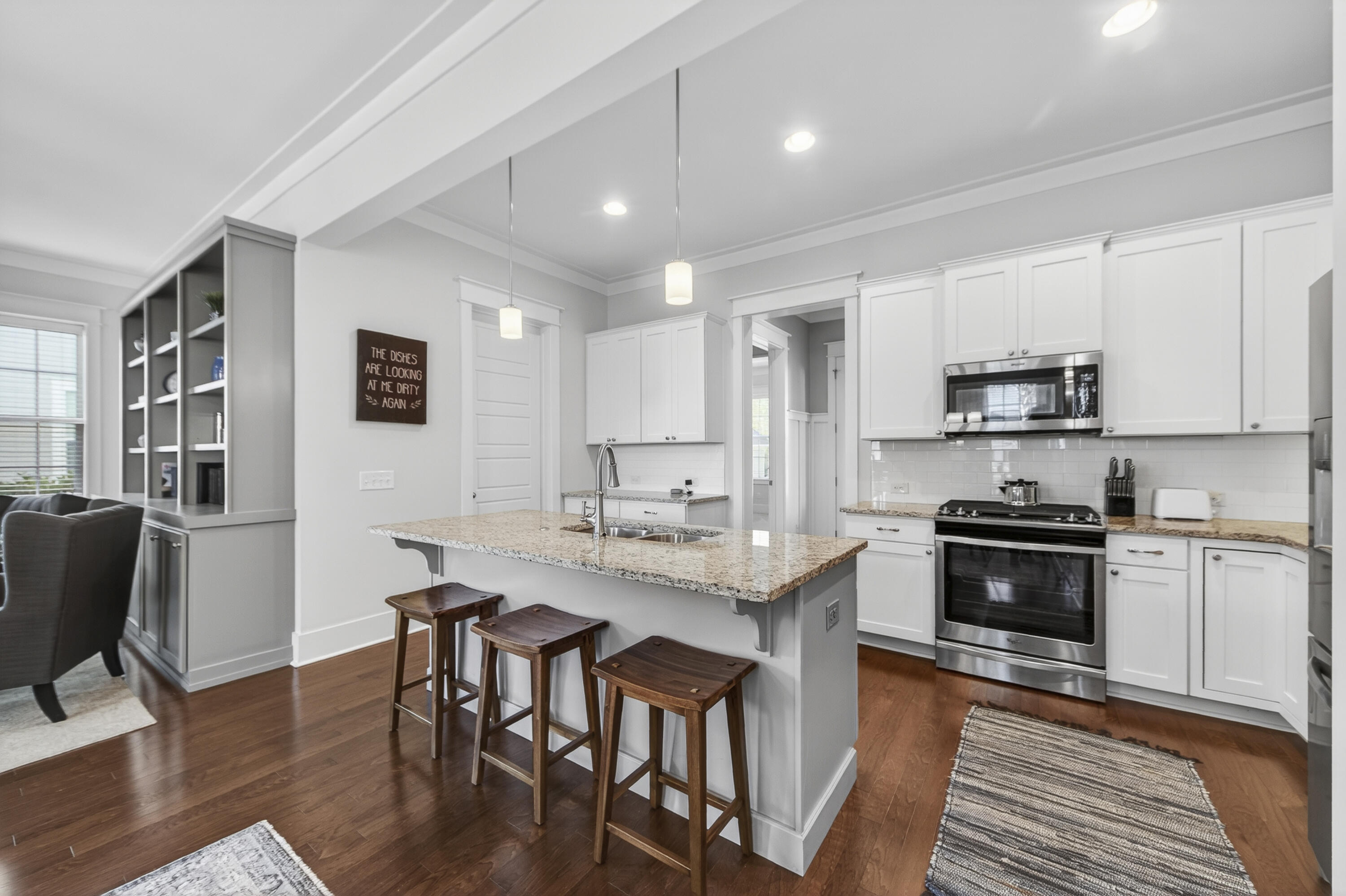 3586 Backshore Drive Mount Pleasant, SC 29466 - Photo 18 of 57 Kitchen