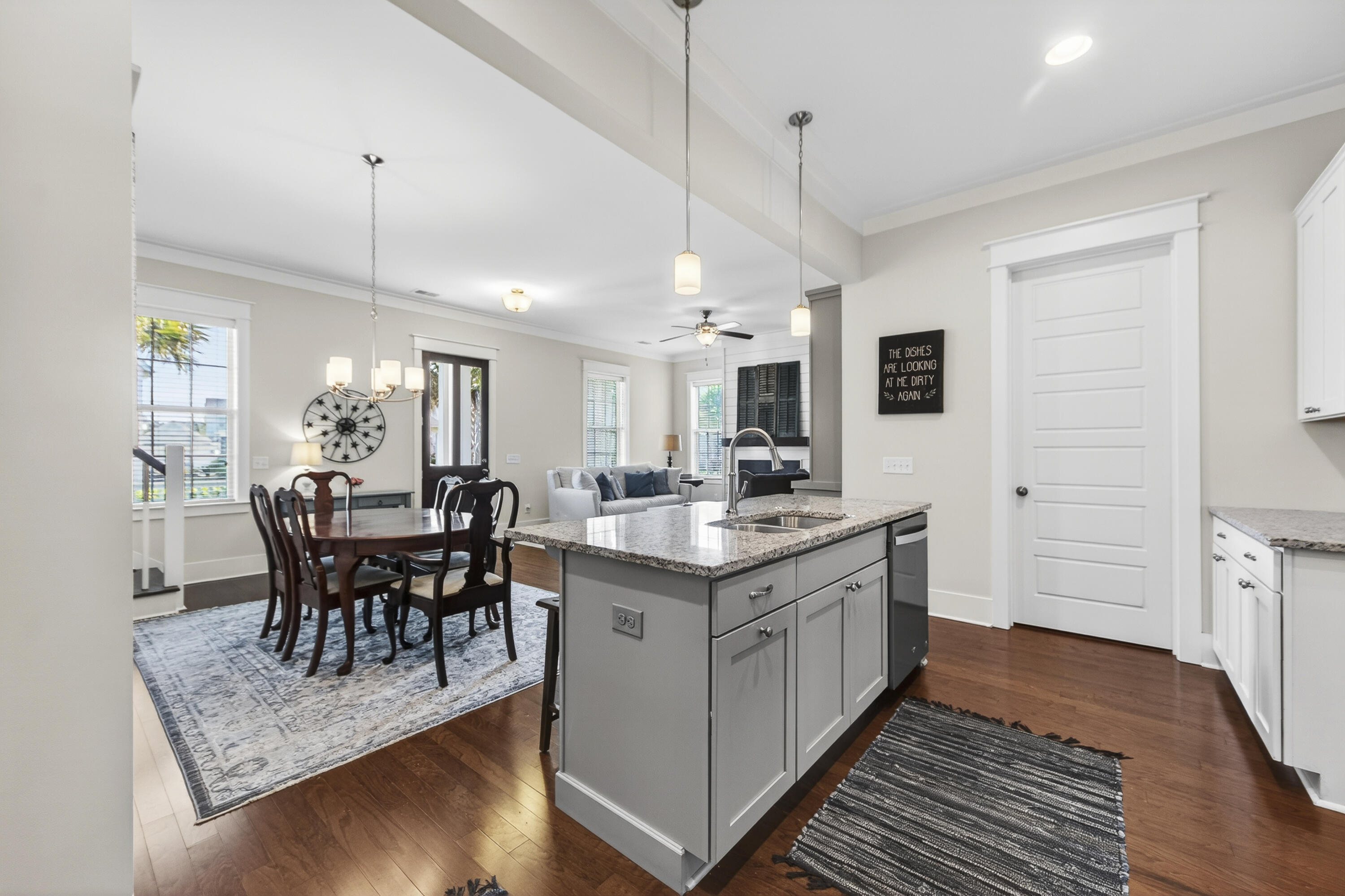 3586 Backshore Drive Mount Pleasant, SC 29466 - Photo 22 of 57 Kitchen