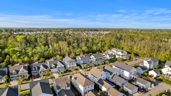 $899,900 | 3586 Backshore Drive, Mount Pleasant, SC 29466