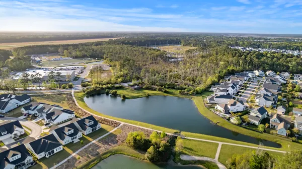 $899,900 | 3586 Backshore Drive, Mount Pleasant, SC 29466