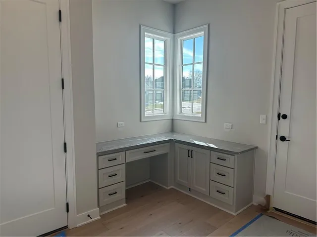 $1,594,035 | 17216 Goddard Street, Overland Park, KS 66221