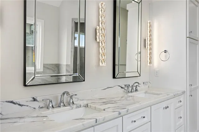 $1,594,035 | 17216 Goddard Street, Overland Park, KS 66221