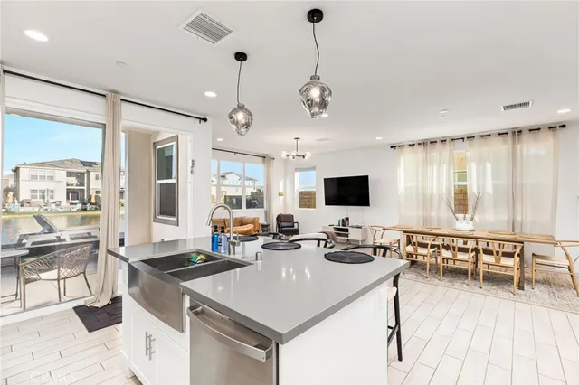 $929,999 | 43092 Armonia Court, Indio, CA 92203