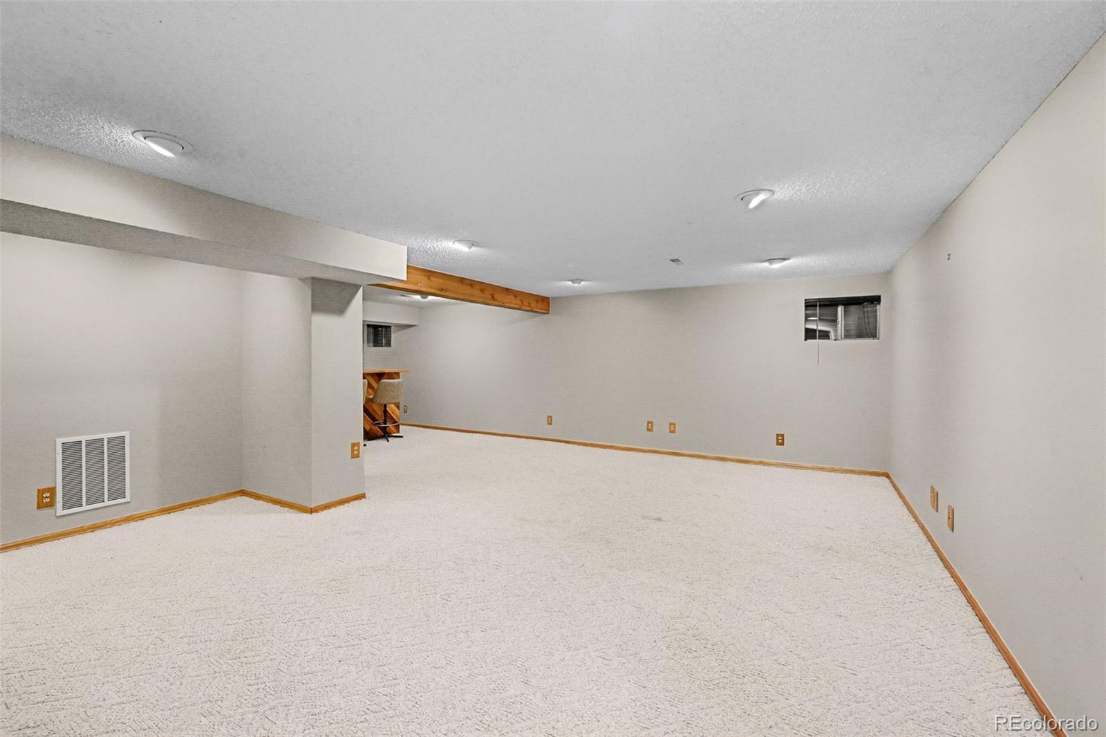 9170 Stargrass Circle Highlands Ranch, CO 80126 - Photo 31 of 39 a view of an empty room