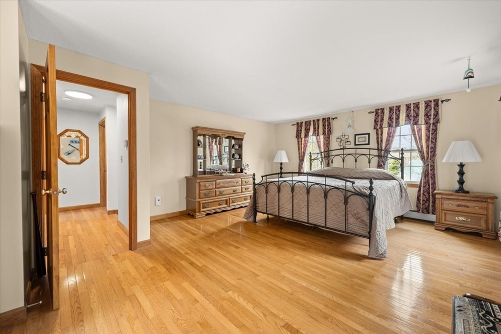 34 Windsor Way Mashpee, MA 02649 - Photo 27 of 40