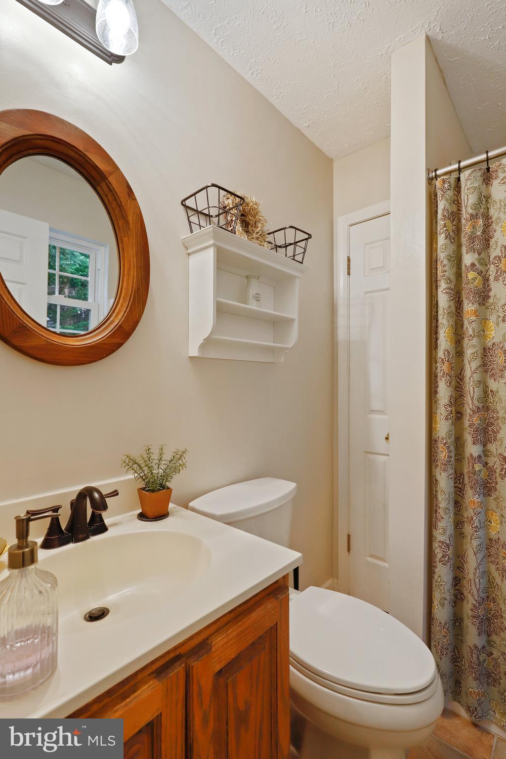 194 Oak Drive Pasadena, MD 21122 - Photo 17 of 35