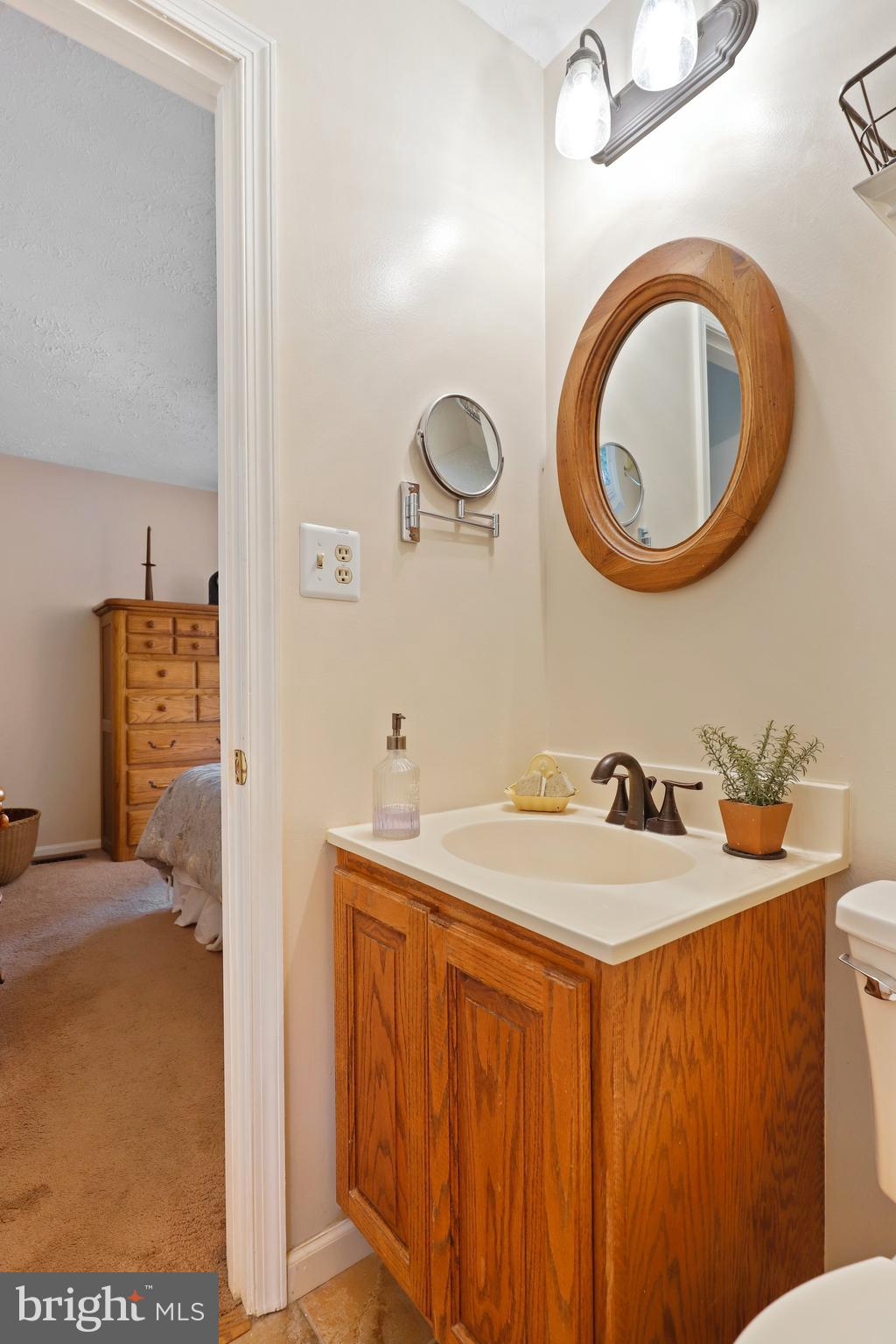 194 Oak Drive Pasadena, MD 21122 - Photo 18 of 35