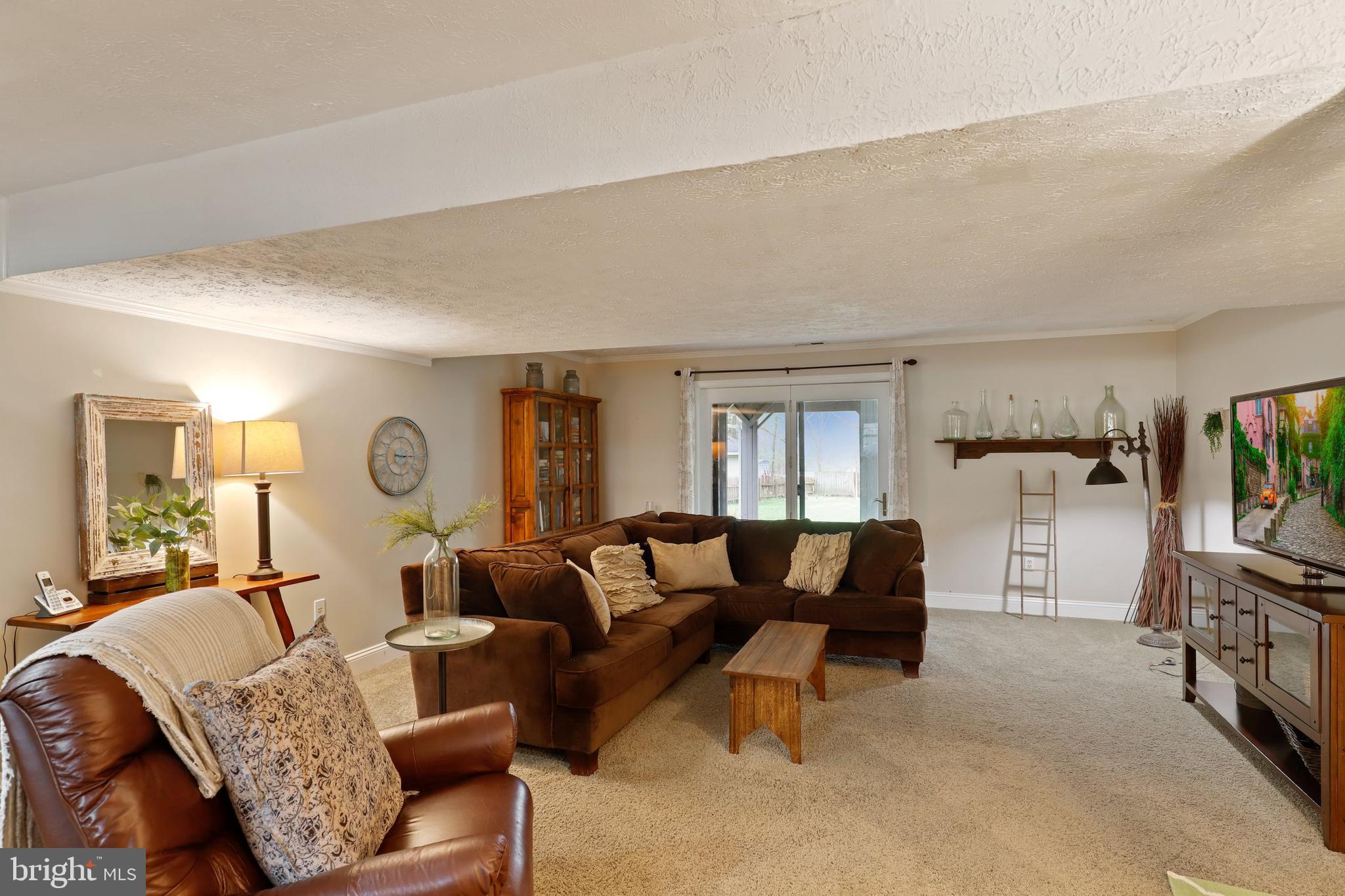 194 Oak Drive Pasadena, MD 21122 - Photo 27 of 35