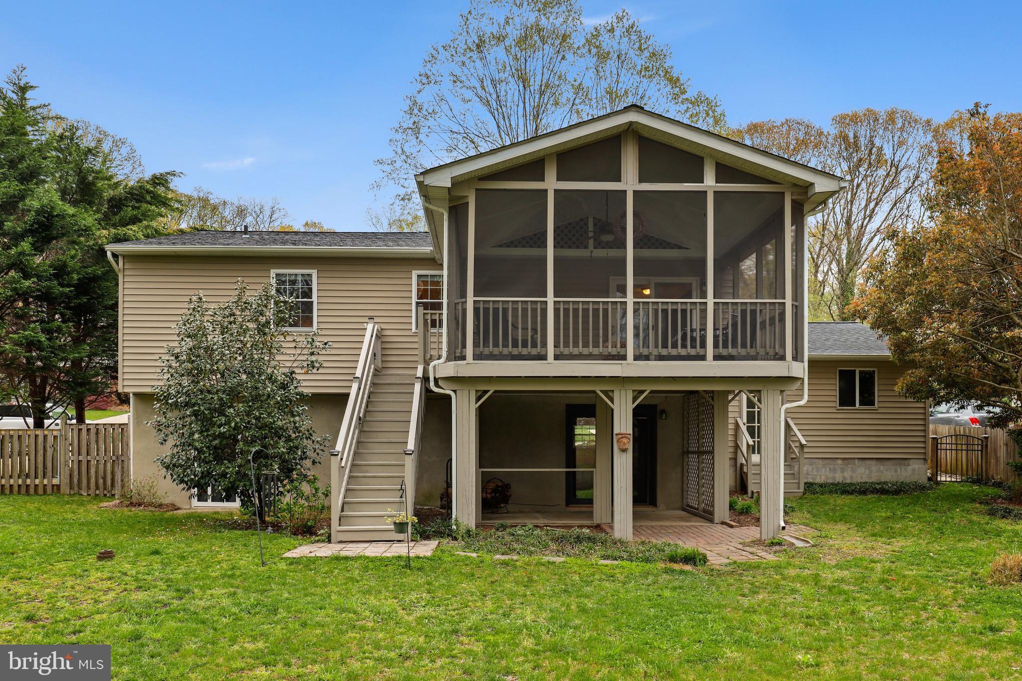 194 Oak Drive Pasadena, MD 21122 - Photo 32 of 35