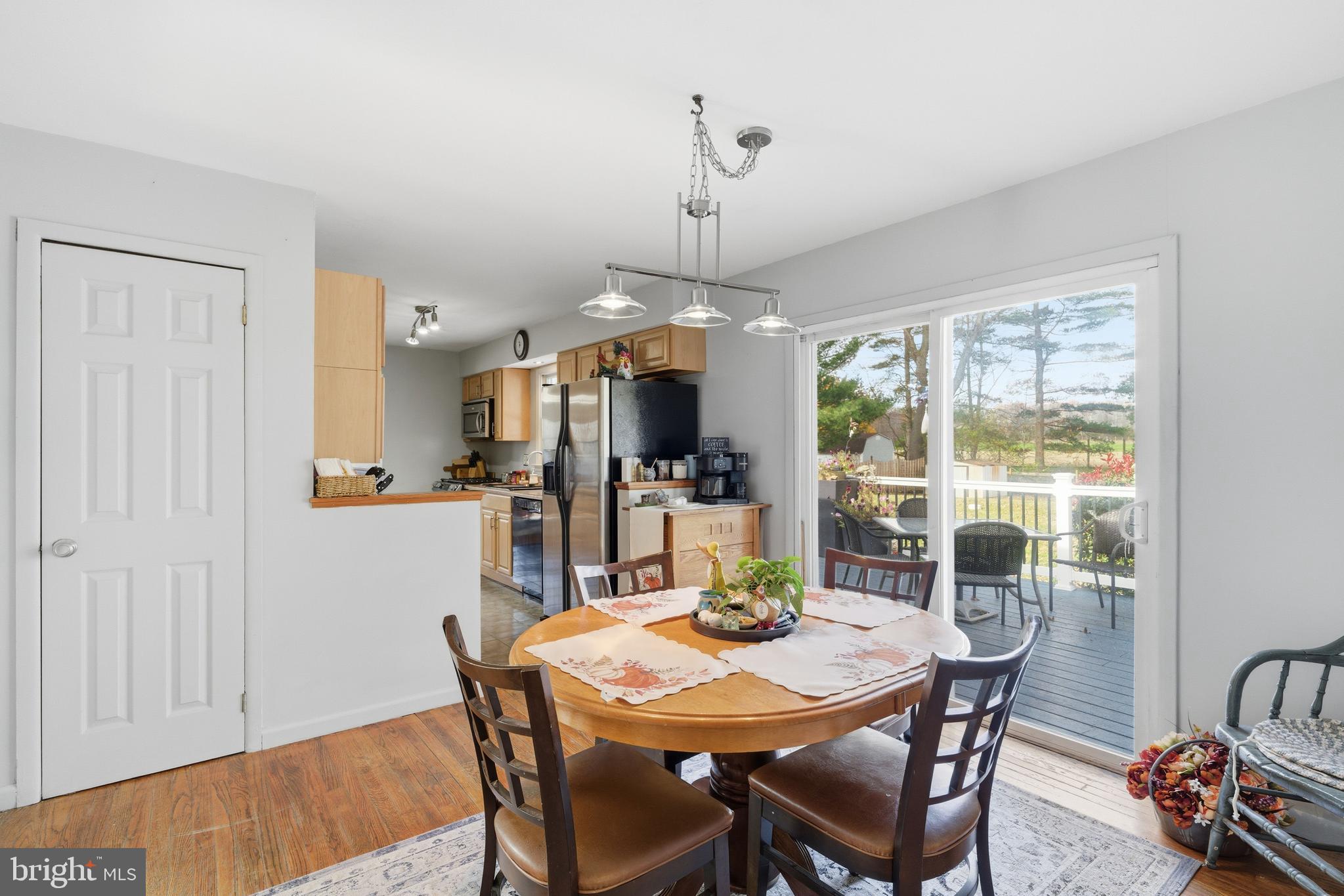 17 Woosamonsa Road Pennington, NJ 08534 - Photo 19 of 43