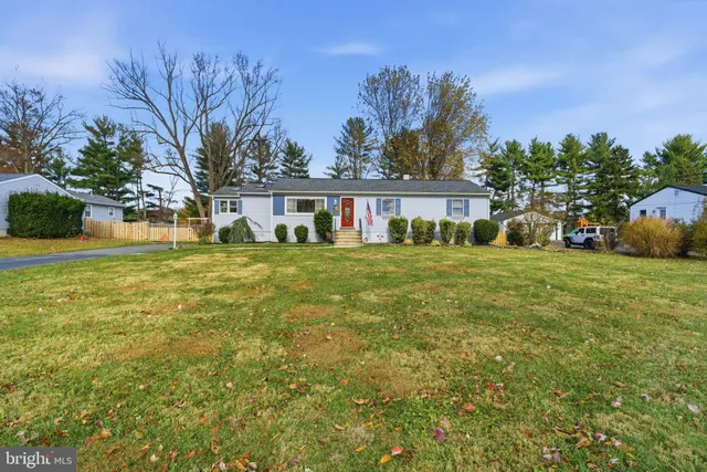 $509,000 | 17 Woosamonsa Road, Pennington, NJ 08534