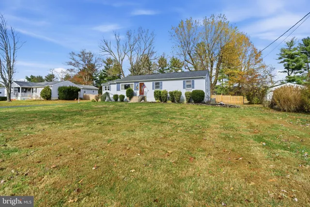 $509,000 | 17 Woosamonsa Road, Pennington, NJ 08534