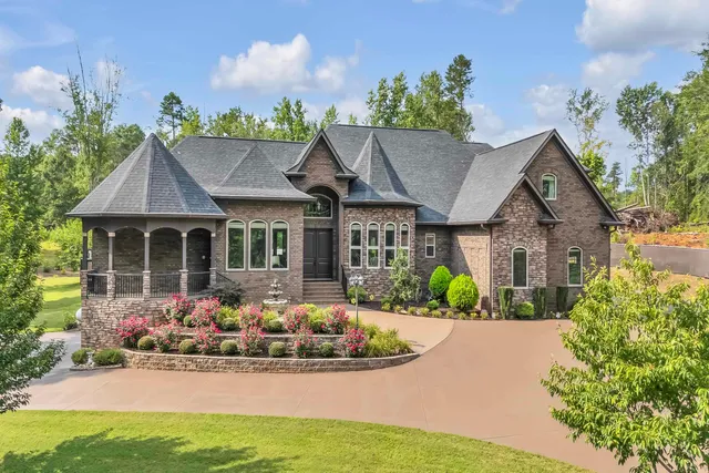 $1,090,000 | 983 Foster Road, Inman, SC 29349