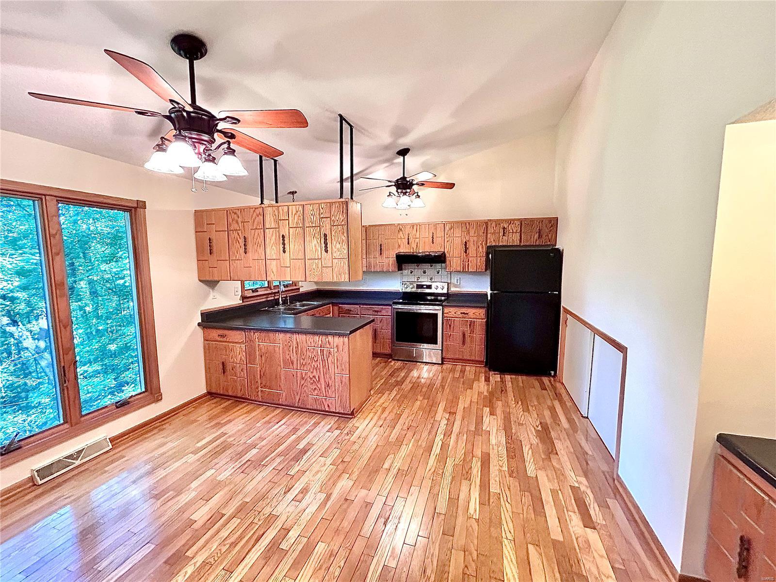 4808 Kaskaskia Trail Godfrey, IL 62035 - Photo 7 of 49