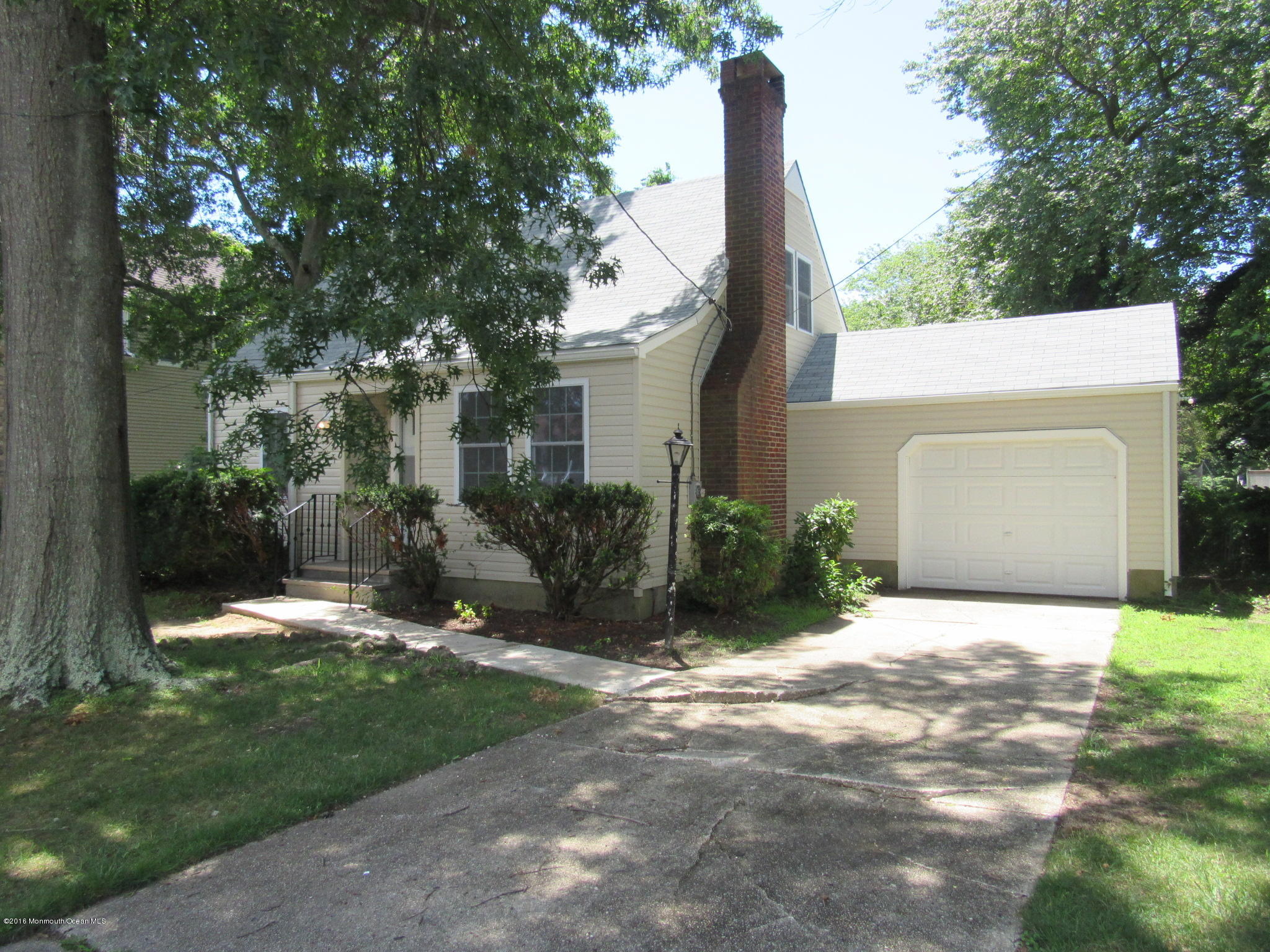 1127 Manito Road Manasquan, NJ 08736 - Photo 3 of 17 IMG_9499