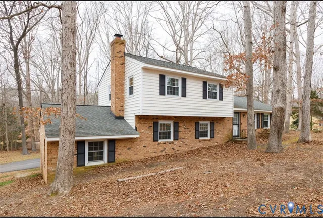 $399,950 | 9640 Old Chestnut Drive, Midlothian, VA 23112