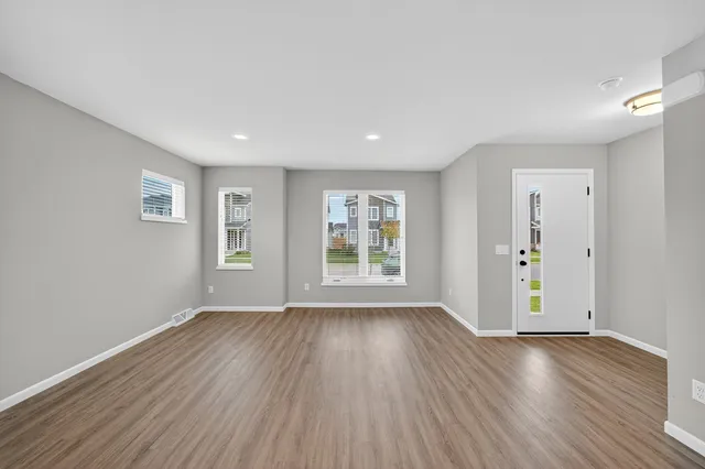 $424,900 | 2546 Wildcat Drive, Fitchburg, WI 53711