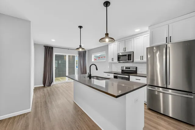 $424,900 | 2546 Wildcat Drive, Fitchburg, WI 53711