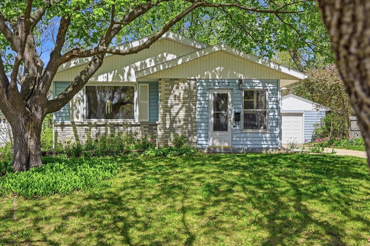 4802 Steinhauer Trail Madison, WI 53716 - Photo 2 of 45