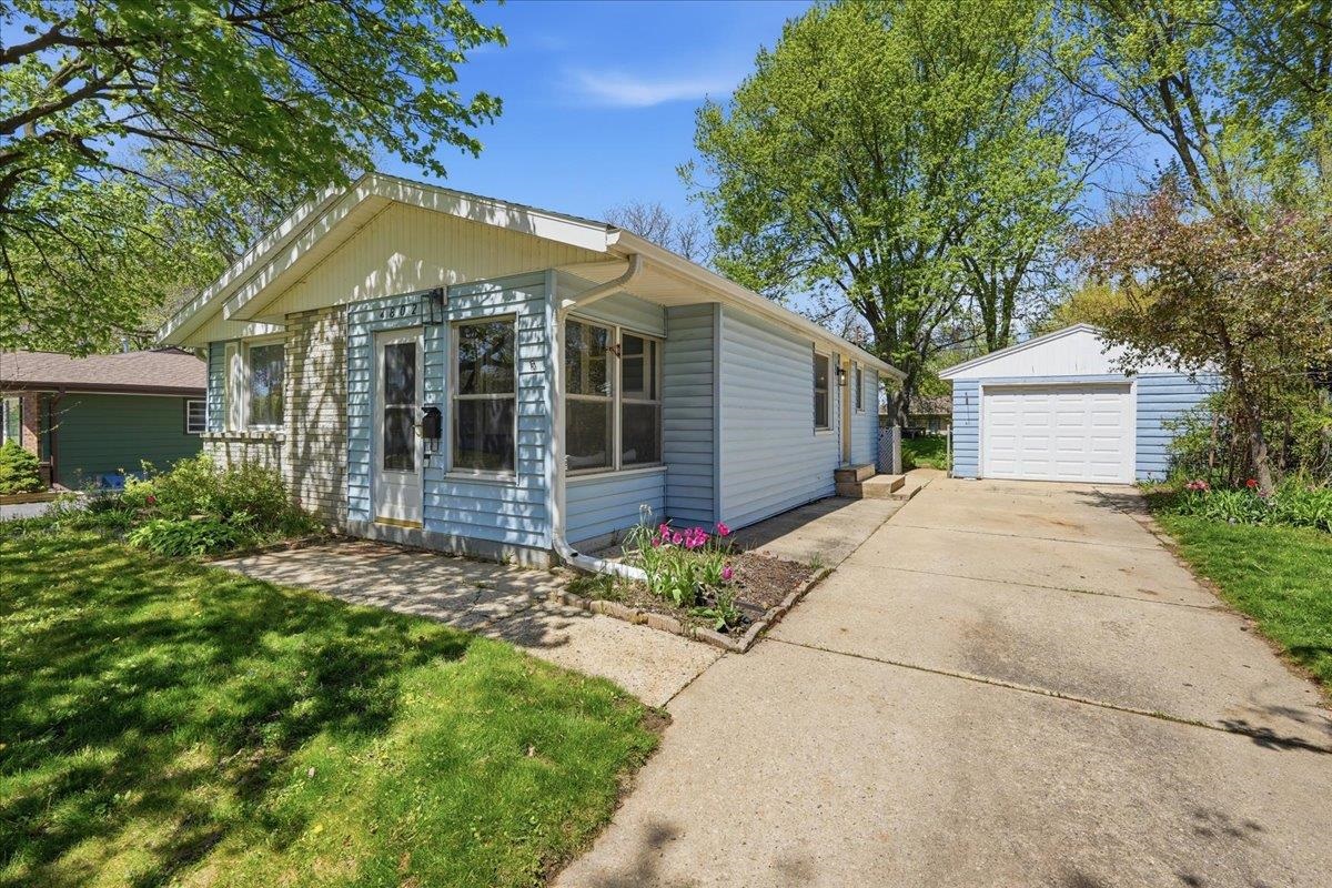 4802 Steinhauer Trail Madison, WI 53716 - Photo 44 of 45