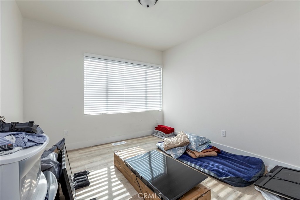 9325 Magnolia Avenue Riverside, CA 92503 - Photo 12 of 28