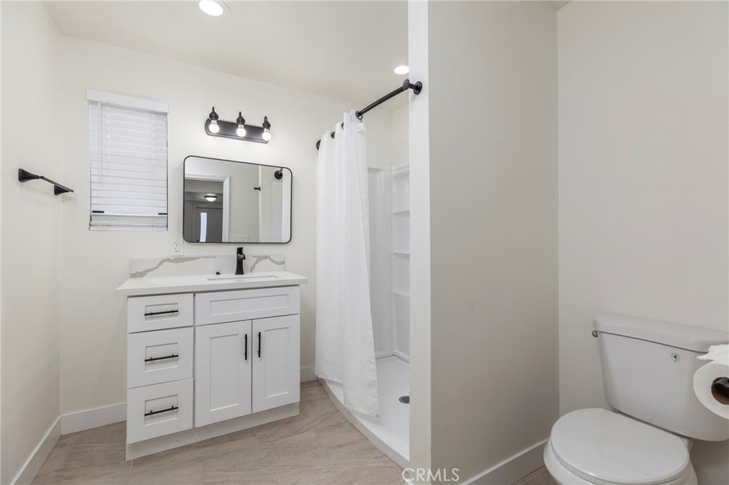 9325 Magnolia Avenue Riverside, CA 92503 - Photo 20 of 28