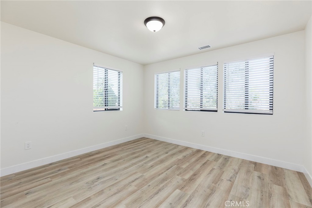 9325 Magnolia Avenue Riverside, CA 92503 - Photo 21 of 28