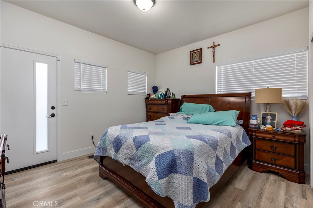 9325 Magnolia Avenue Riverside, CA 92503 - Photo 6 of 28