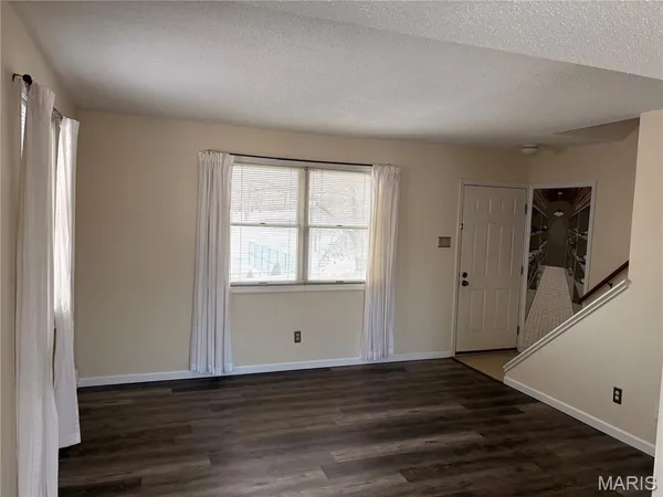 $1,450 | 1763 High School Drive, St. Louis, MO 63144