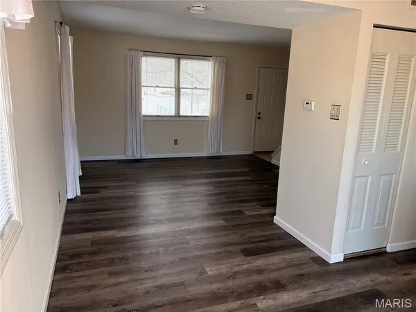 $1,450 | 1763 High School Drive, St. Louis, MO 63144