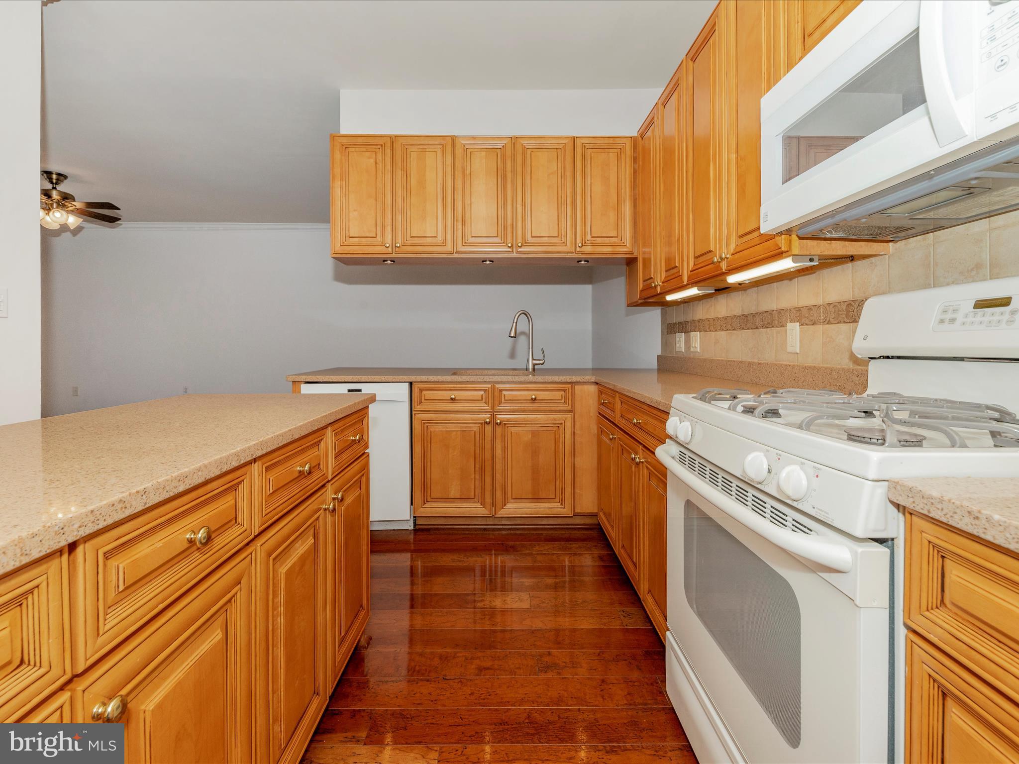 2250 Bear Den Road, Unit 311 Frederick, MD 21701 - Photo 14 of 70 Kitchen